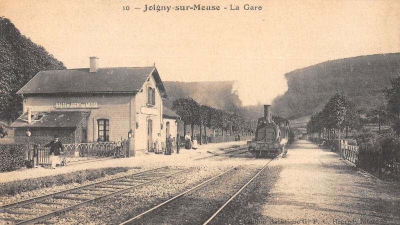 Carte postale ancienne Joigny Sur Meuse - La Gare - Train à Joigny-sur-Meuse