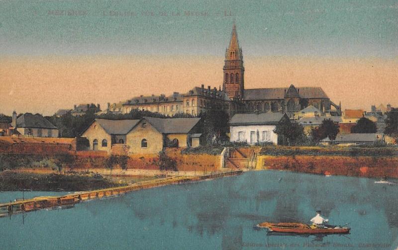 Carte postale ancienne Mezieres - L'Eglise Vue De La Meuse