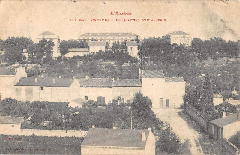 Carte postale ancienne Pamiers - Le Quartier D'Infanterie à Pamiers