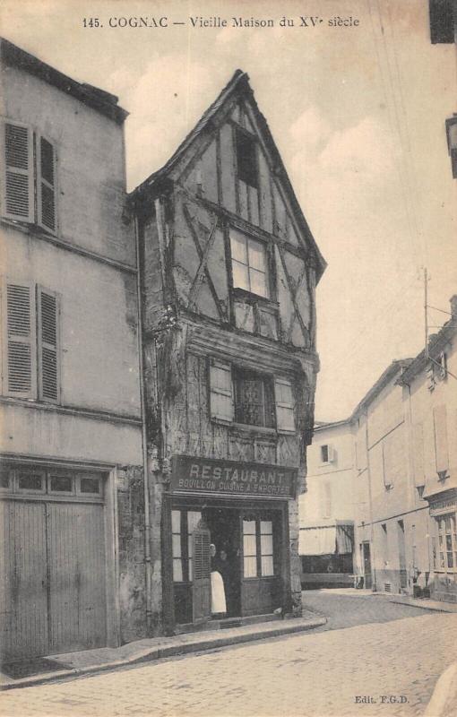 Carte postale ancienne Cognac - Vieille Maison - Restaurant à Cognac