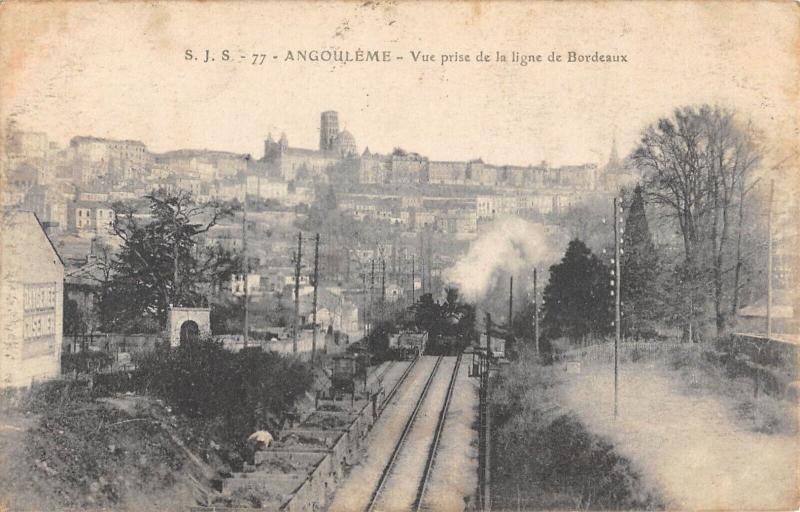 Carte postale ancienne Angouleme - Vue Prise De La Ligne De Bordeaux - Train à Angoulême