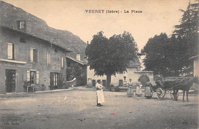 Carte postale ancienne Veurey - La Place