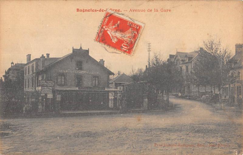 Carte postale ancienne Bagnoles De L'Orne - Avenue De La Gare