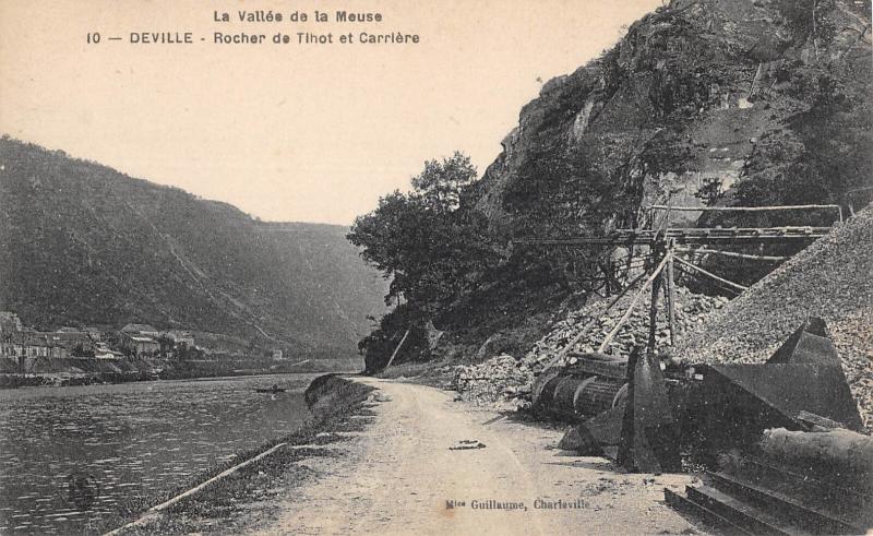 Carte postale ancienne Deville - Rocher Du Tihot Et Carriere à Deville