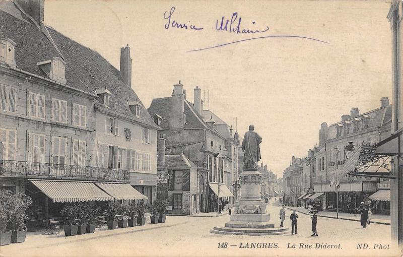 Carte postale ancienne Langres - La Rue Diderot à Langres