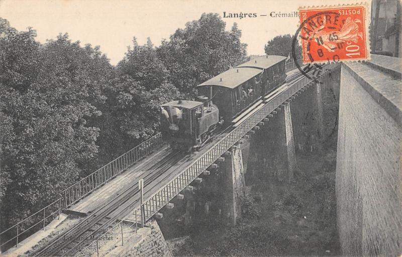 Carte postale ancienne Langres - Cremaillere Sur Le Pont à Langres