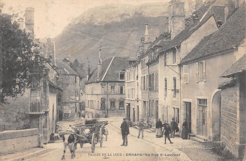 Carte postale ancienne Ornans - La Rue Saint Laurent à Ornans