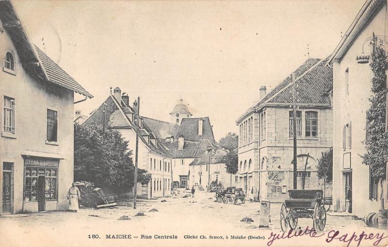 Carte postale ancienne Maiche - Rue Centrale à Maîche