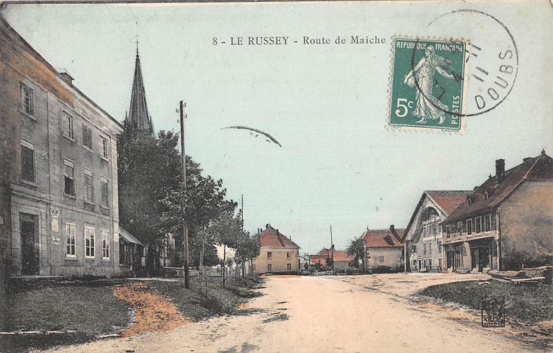 Carte postale ancienne Le Russey - Route De Maiche au Russey