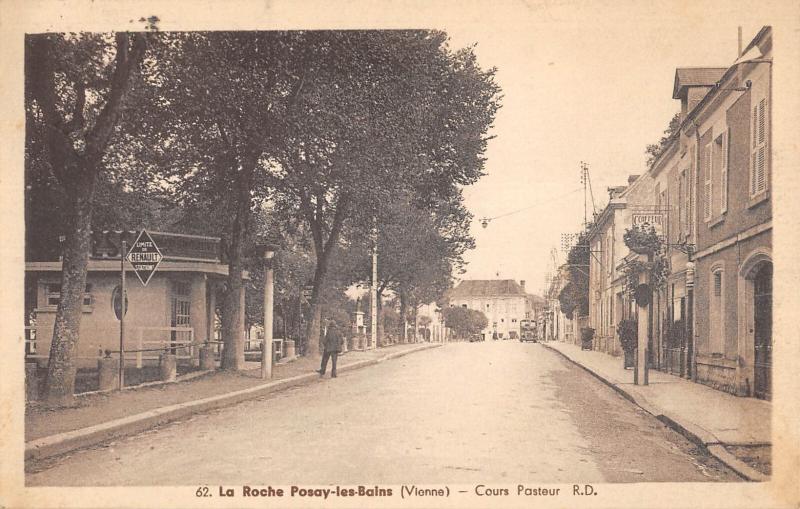 Carte postale ancienne La Roche Posay Les Bains - Cours Pasteur à La Roche-Posay