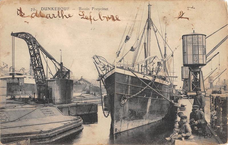 Carte postale ancienne Dunkerque - Bassin Freycinet à Dunkerque
