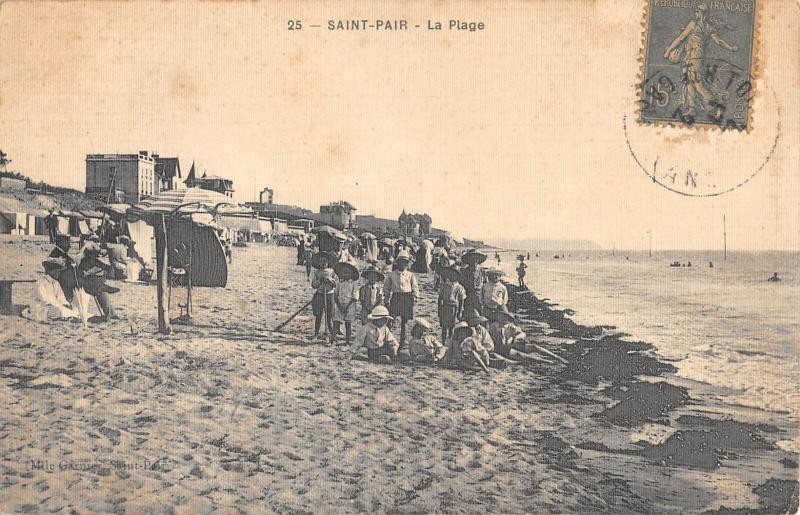 Carte postale ancienne Saint Pair  - La Plage - Cpa Toilee