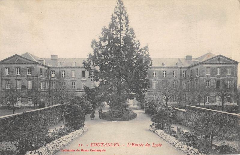 Carte postale ancienne Coutainville - L'Entree Du Lycee