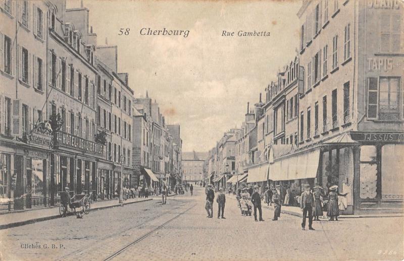 Carte postale ancienne Cherbourg - Rue Gambetta