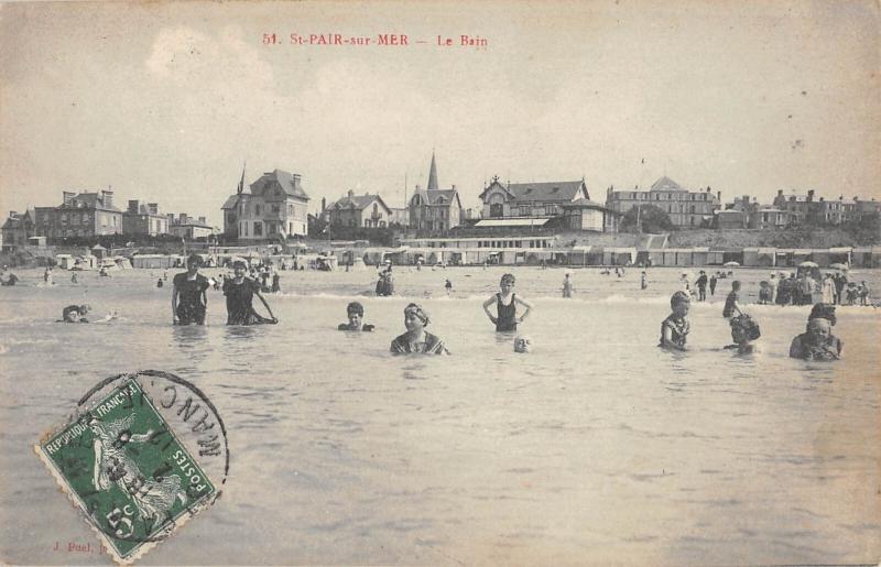 Carte postale ancienne Saint Pair Sur Mer - Le Bain à Saint-Pair-sur-Mer