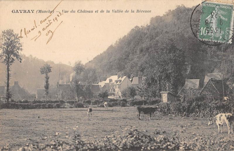 Carte postale ancienne Gavray - Vue Du Chateau Et De La Vallee De La Berence