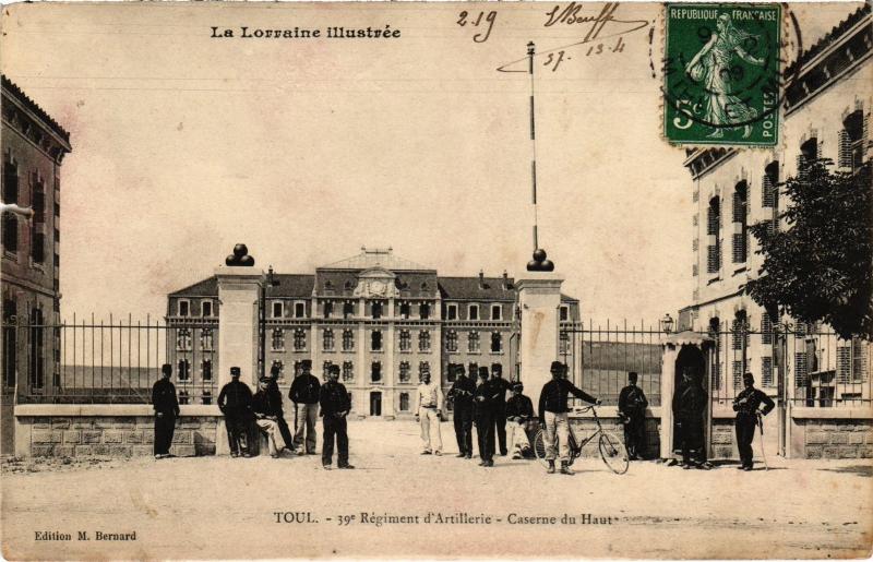 Carte postale ancienne Toul Caserne du Haut
