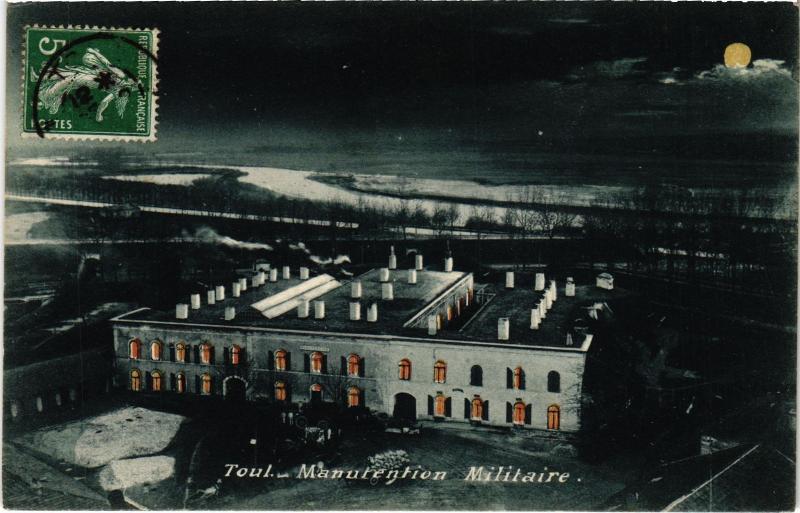 Carte postale ancienne Toul Manutention Militaire