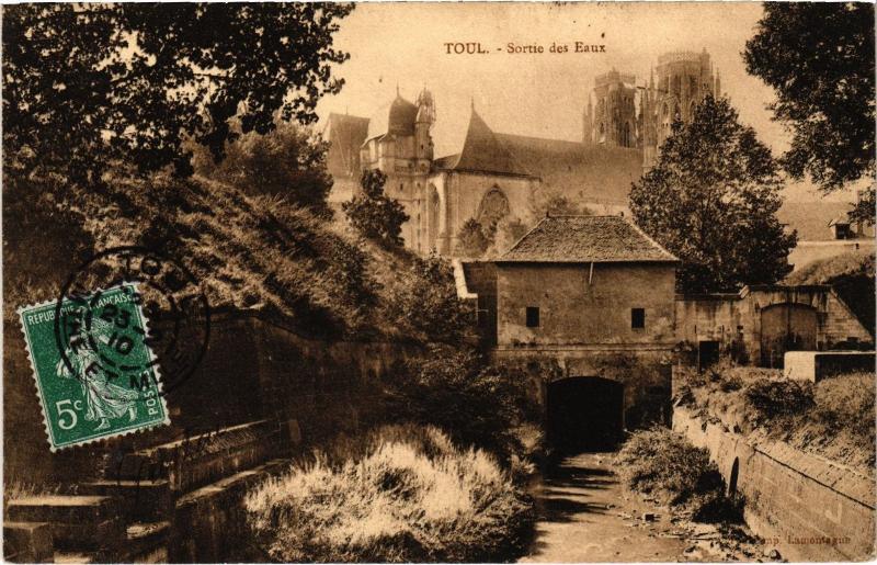 Carte postale ancienne Toul sortie des Eaux