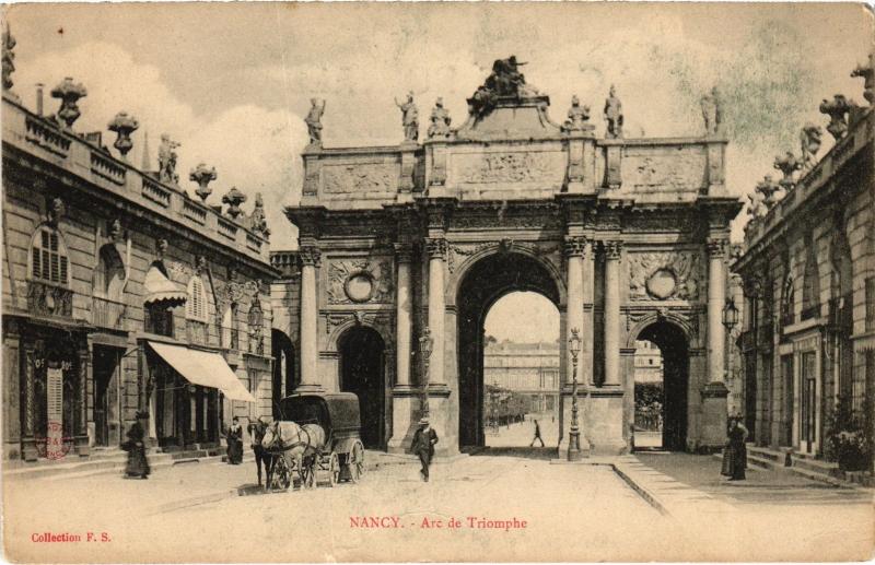 Carte postale ancienne Nancy Arc de Triomphe à Nancy
