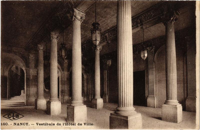 Carte postale ancienne Nancy Vestibule de l'Hotel de Ville à Nancy