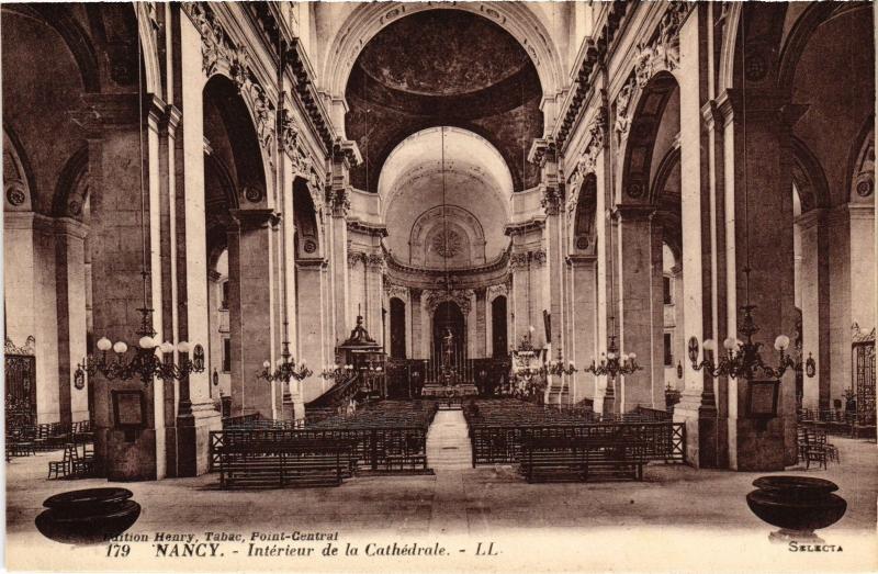 Carte postale ancienne Nancy Cathedrale interieur à Nancy