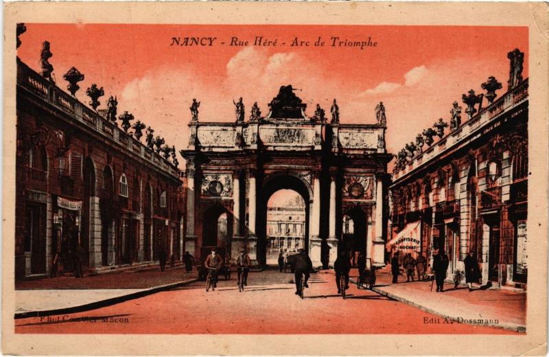 Carte postale ancienne Nancy Arc de Triomphe Rue Here à Nancy