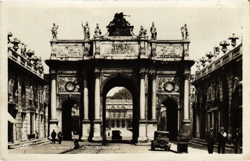 Carte postale ancienne Nancy Arc de Triomphe à Nancy