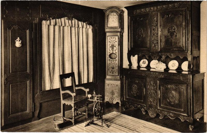 Carte postale ancienne Nancy Mobilier rustique lorrain buffet, alcove à Nancy