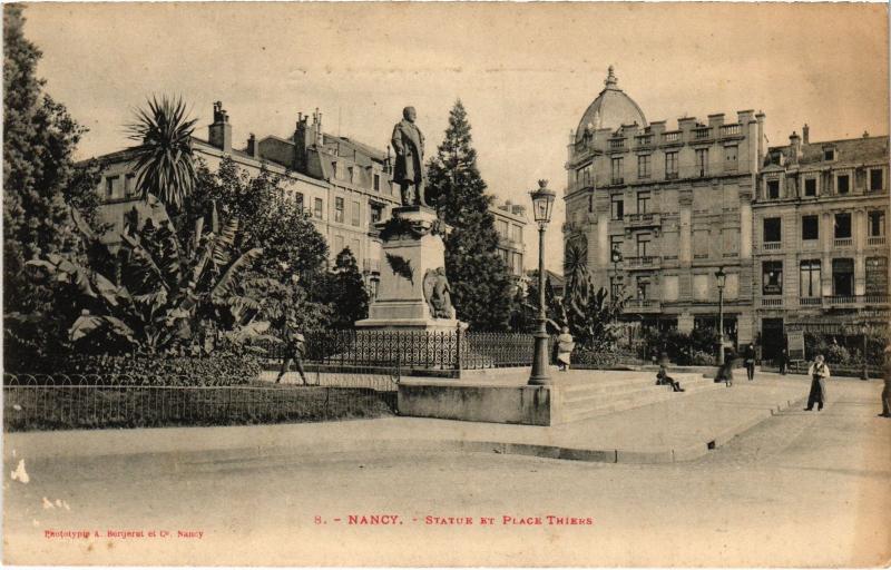 Carte postale ancienne Nancy Statue et Place Thiers à Nancy