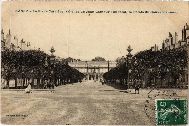 Carte postale ancienne Nancy Place Carriere à Nancy