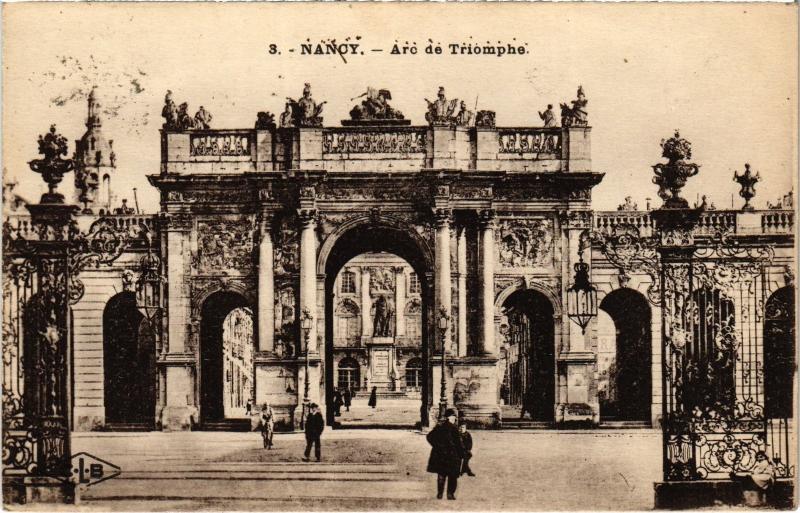 Carte postale ancienne Nancy Arc de Triomphe à Nancy
