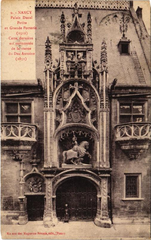 Carte postale ancienne Nancy Palais Ducal à Nancy