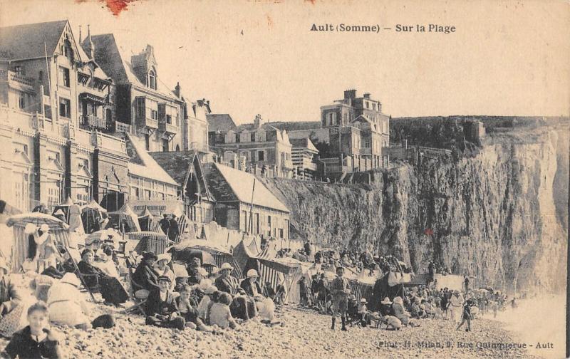 Carte postale ancienne Ault - Sur La Plage à Ault