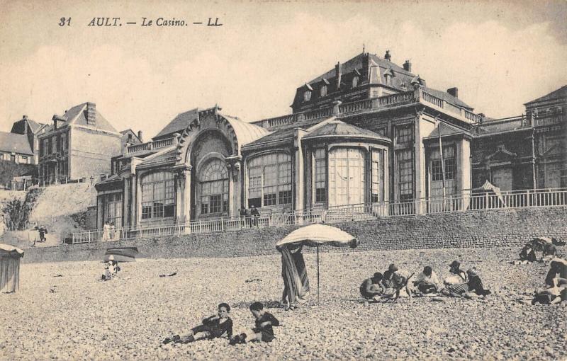 Carte postale ancienne Ault - Le Casino à Ault
