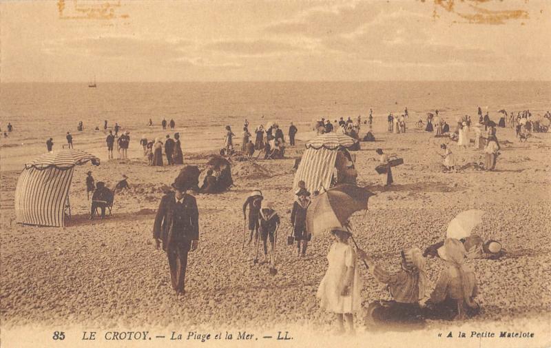 Carte postale ancienne Le Crotoy - La Plage Et La Mer au Crotoy