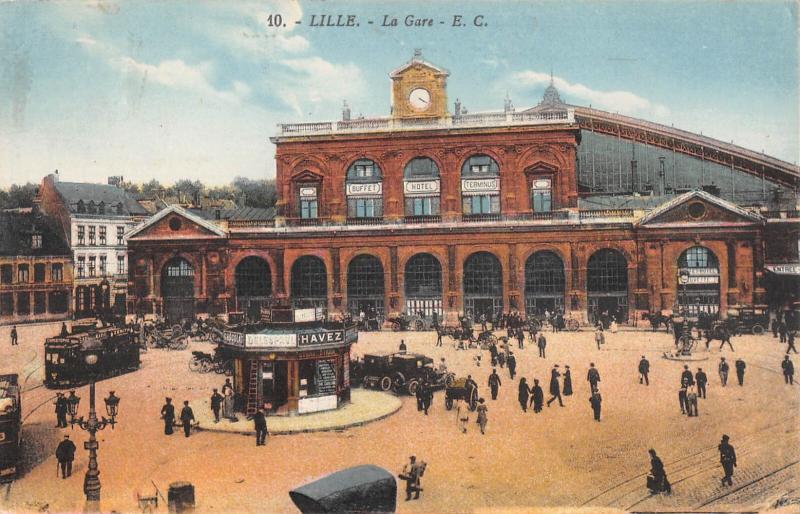 Carte postale ancienne Lille - La Gare à Lille