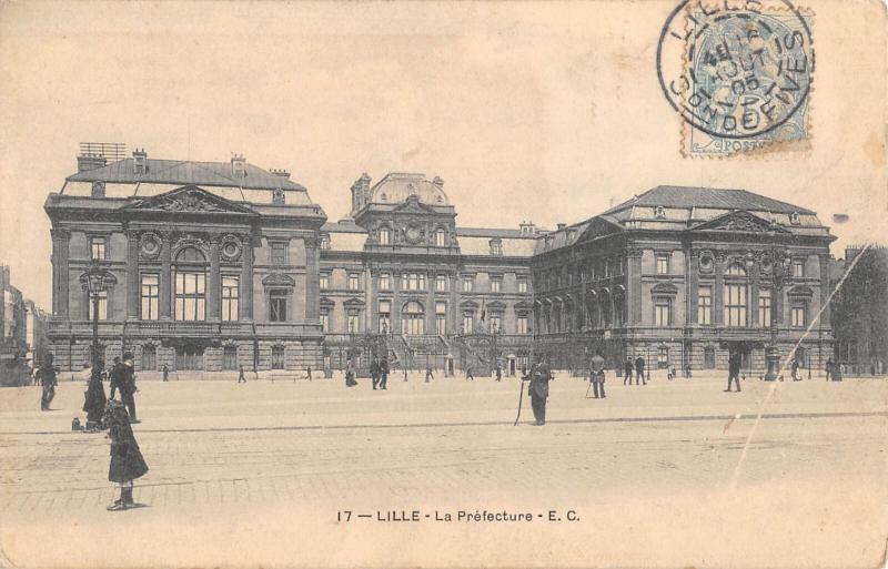 Carte postale ancienne Lille - La Prefecture à Lille