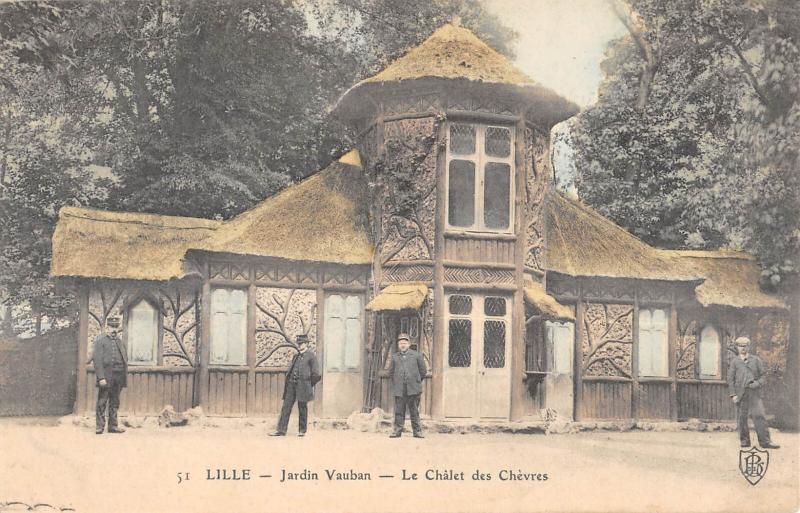 Carte postale ancienne Lille - Jardin Vauban - Le Chalet Des Chevres à Lille