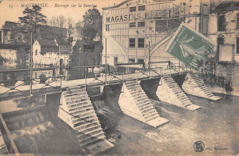 Carte postale ancienne Maubeuge - Barrage Sur La Sambre à Maubeuge