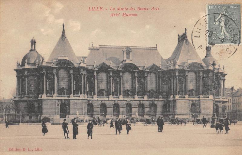 Carte postale ancienne Lille - Le Musee Des Beaux Arts à Lille