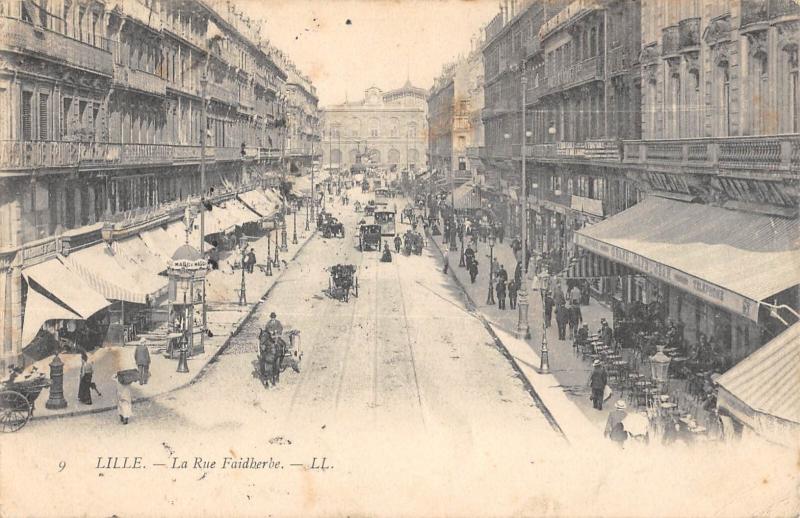 Carte postale ancienne Lille - La Rue Faidherbe à Lille