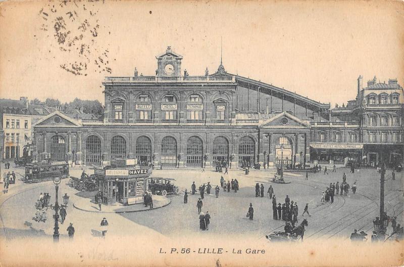 Carte postale ancienne Lille - La Gare à Lille
