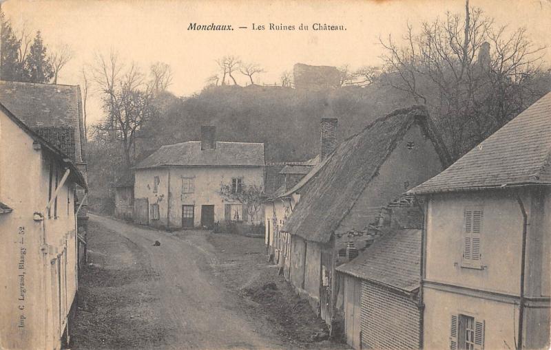 Carte postale ancienne Montchaux - Les Ruines Du Chateau