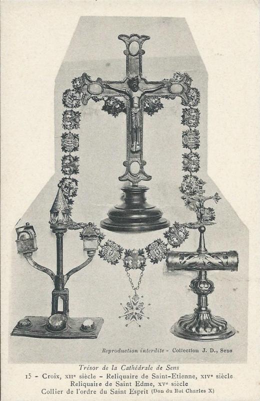 Carte postale ancienne Trésor de la Cathédrale de Sens, Croix du XIIe siècle à Sens