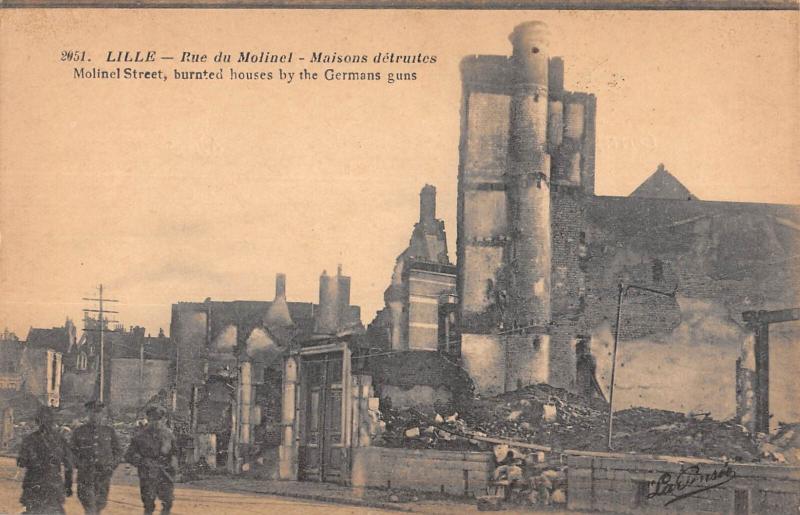 Carte postale ancienne Lille - Rue Du Molinel à Lille