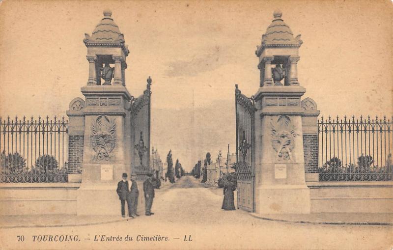 Carte postale ancienne Tourcoing - L'Entree Du Cimetiere à Tourcoing