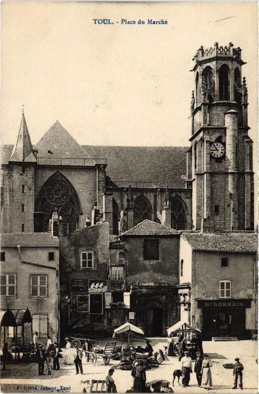 Carte postale ancienne Toul Place du Marche