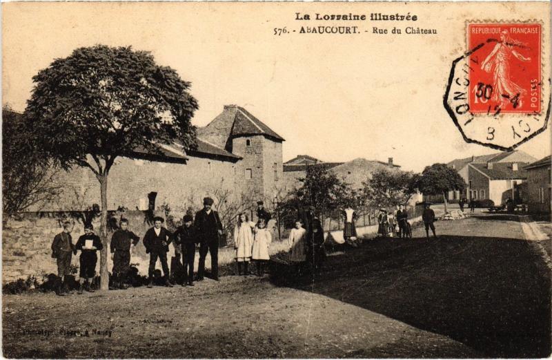 Carte postale ancienne Abaucourt Rue du Chateau à Abaucourt
