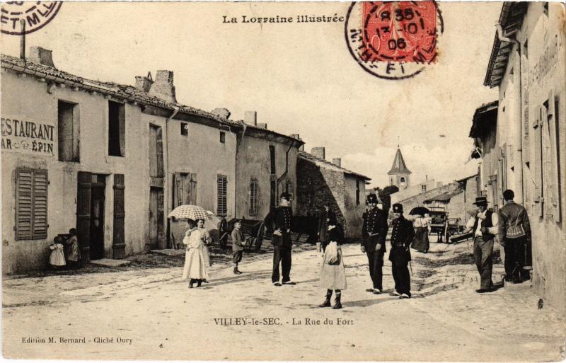 Carte postale ancienne Villey le Sec Rue du Fort à Villey-le-Sec